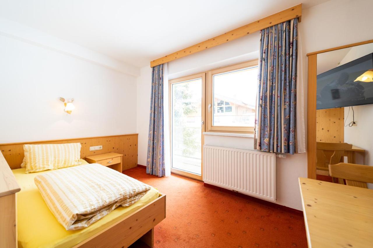 Apartament Haus Rosmarie St. Anton am Arlberg Zewnętrze zdjęcie