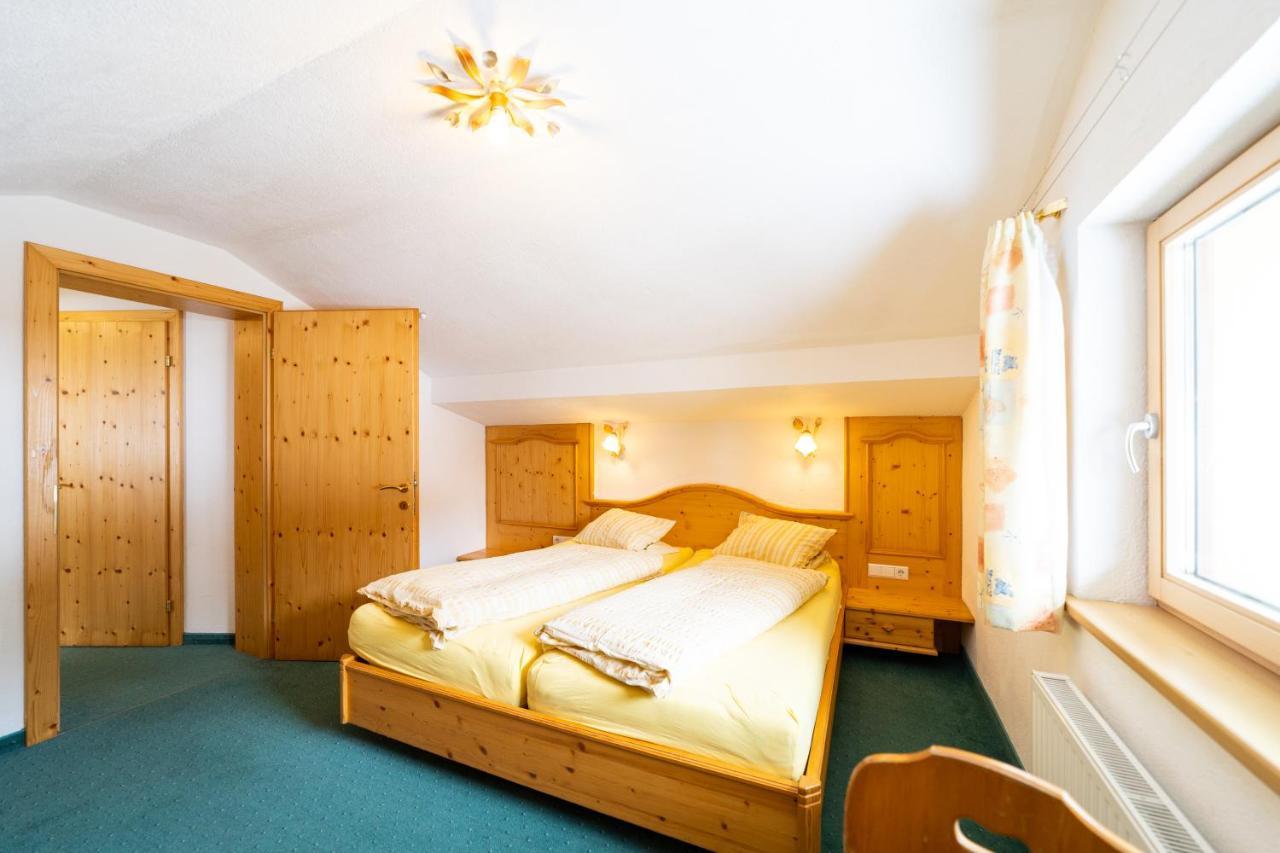 Apartament Haus Rosmarie St. Anton am Arlberg Zewnętrze zdjęcie