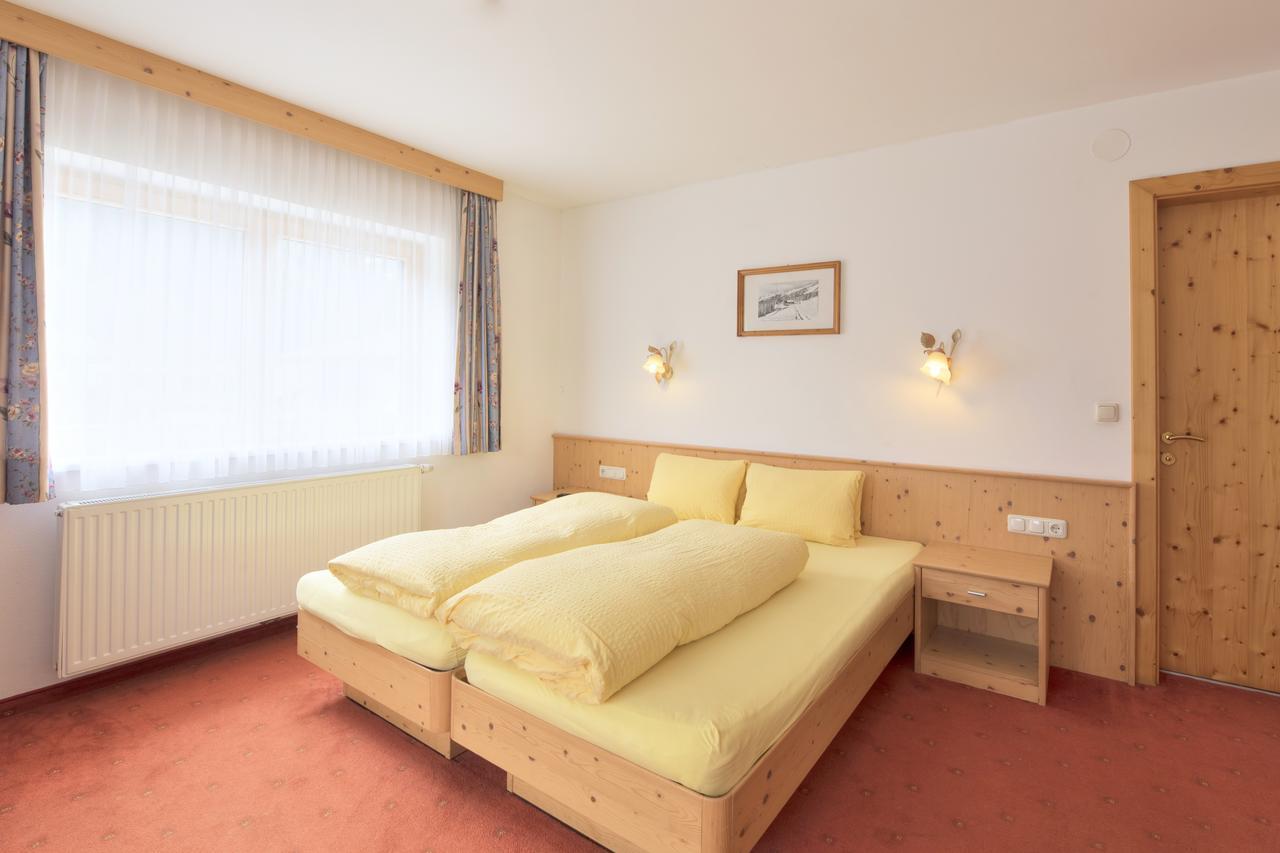 Apartament Haus Rosmarie St. Anton am Arlberg Zewnętrze zdjęcie
